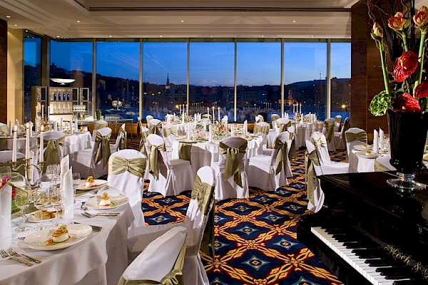 <?$hotel->title?> Photo